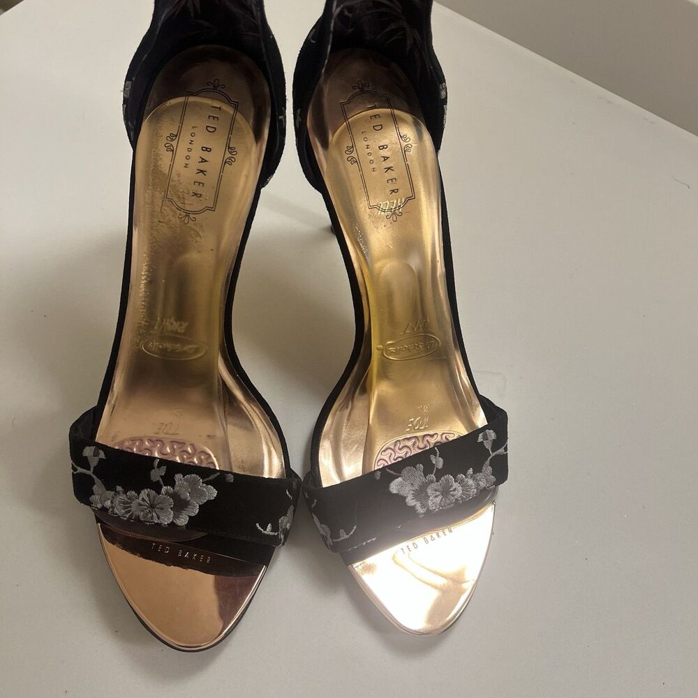 Ted Baker London NIKOAL Floral Black Velvet Ankle Strap Heel Stiletto Size 10 40 - Picture 4 of 9